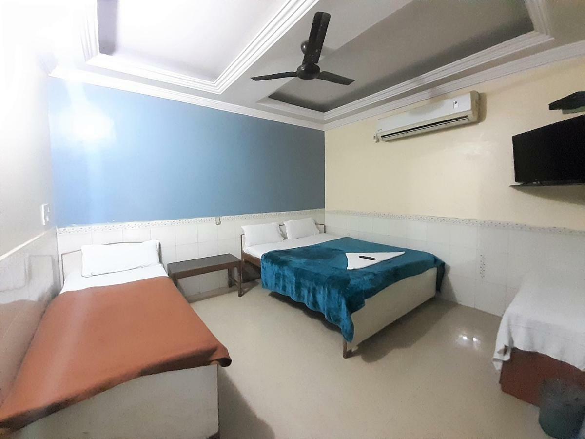 Hotel Hexa Metro Plaza à Bombay Extérieur photo