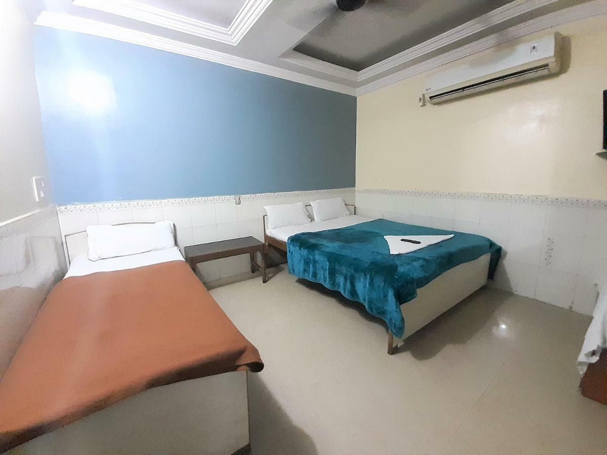 Hotel Hexa Metro Plaza à Bombay Extérieur photo